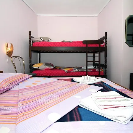 Holiday Serov - Four Bedroom Holiday Apartment
